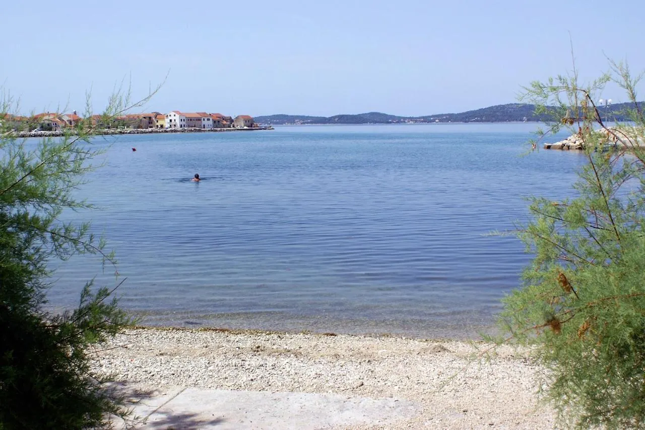 Apartments By The Sea Bibinje, Zadar - 5865 Chorvatsko